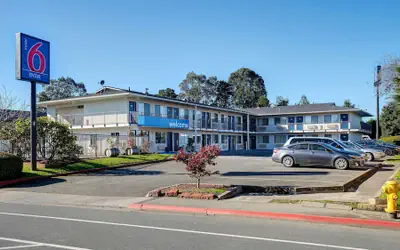 Motel 6 Arcata, CA - Cal Poly Humboldt