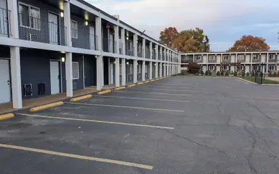 Days Inn by Wyndham Champaign/Urbana