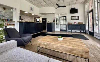 Budget Host East End