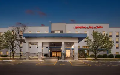 Hampton Inn & Suites Bolingbrook