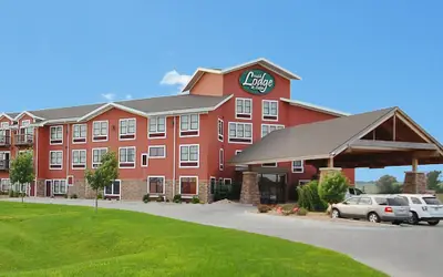 Norfolk Lodge & Suites, an Ascend Collection Hotel
