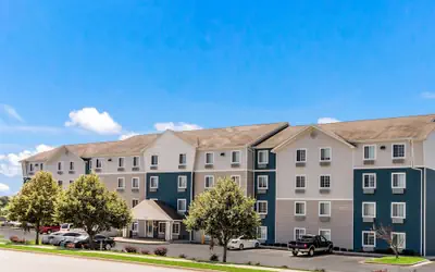 WoodSpring Suites Bentonville