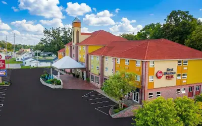 Best Western Plus Sandusky Hotel & Suites