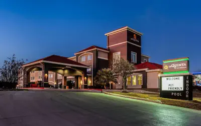 La Quinta Inn & Suites by Wyndham Kerrville