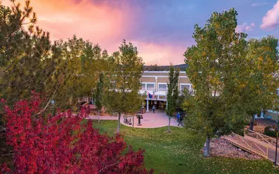 Grand Canyon Railway Hotel