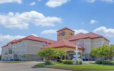 Best Western Plus Monica Royale Inn & Suites