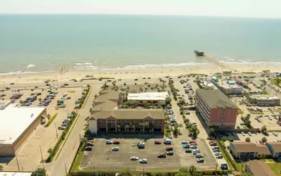 Hyatt Select Galveston - Beachfront