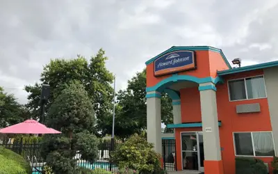 Howard Johnson by Wyndham Salem