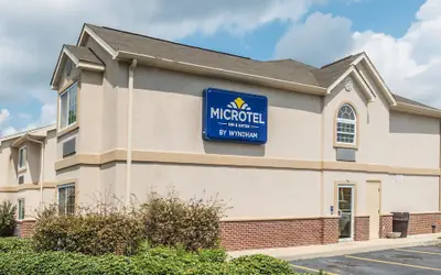 Microtel Inn & Suites by Wyndham Auburn