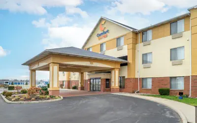 Comfort Suites Findlay I-75 near Sports Complex