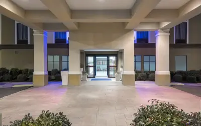 Holiday Inn Express & Suites Grenada by IHG