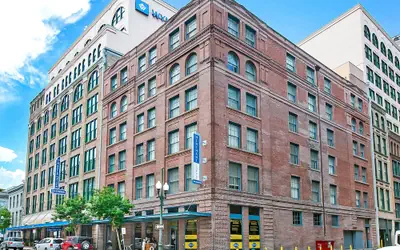 Cozy Condos near French Quarter