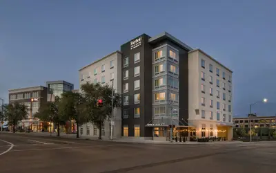 Fairfield by Marriott Inn & Suites Dayton Downtown