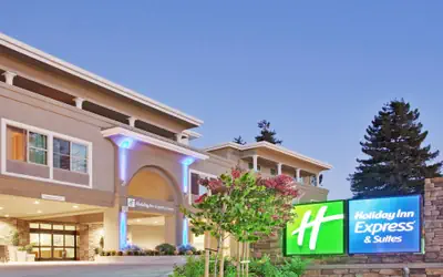 Holiday Inn Express Hotel & Suites Santa Cruz by IHG