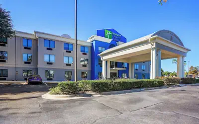 Holiday Inn Express & Suites Jacksonville - Atlantic Beach by IHG