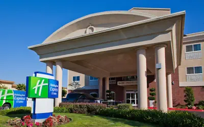 Holiday Inn Express & Suites Sacramento NE Cal Expo by IHG