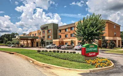 Courtyard by Marriott Troy