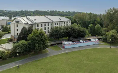 Fairfield Inn & Suites by Marriott Cumberland