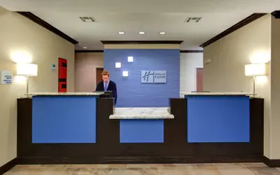Holiday Inn Express Hotel & Suites Albuquerque Airport by IHG
