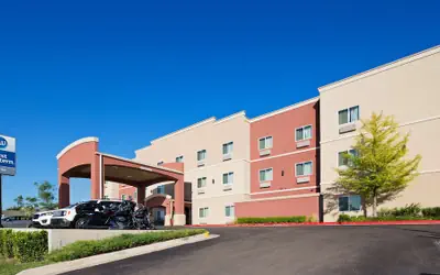 Best Western Oasis Inn