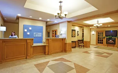 Holiday Inn Express & Suites Chesterfield by IHG