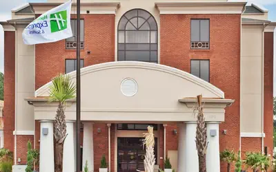 Holiday Inn Express Hotel & Suites Atlanta-Cumming by IHG