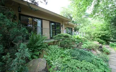 Alpenhof Bed and Breakfast