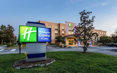 Holiday Inn Express & Suites Bradenton East-Lakewood Ranch by IHG