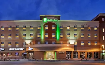 Holiday Inn Omaha Downtown - Waterpark by IHG