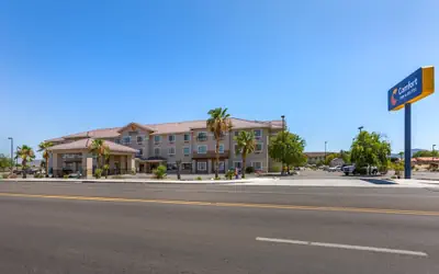 Comfort Inn & Suites Yuma I-8