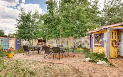 Inn the Clouds Hostel & Inn