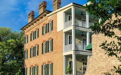 The Inn on West Liberty