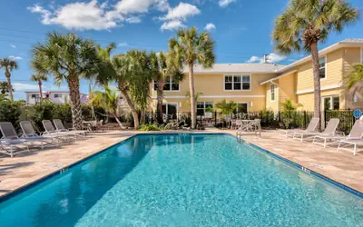 Escape Coastal Resort on Casey Key