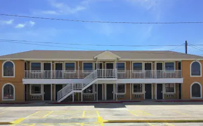 Hwy 59 Motel Laredo Medical Center