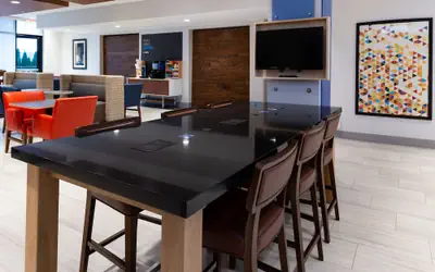 Holiday Inn Express & Suites Romeoville - Joliet North by IHG