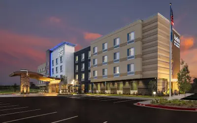 Fairfield Inn & Suites by Marriott Little Rock Airport