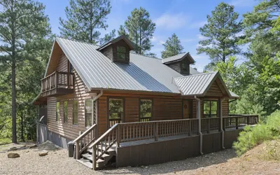 CozyCentralCabin | Hot Tub| Fire Pit| Pets Welcome