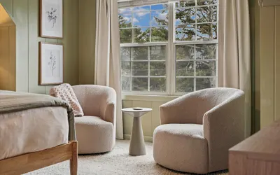 The Purple House | Sleeps 6 | Hot Tub