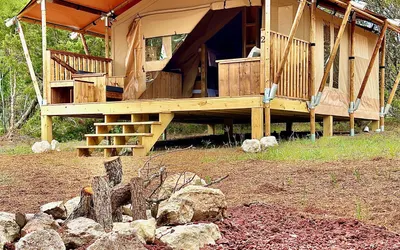 Glamping Escape with Fire Pit on Winery