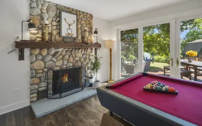 Blue Hill Farm|Dock Slip|Hot Tub|9 Beds|Pet Friendly