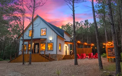 Private Hot Tub + Outdoor Oasis + Split Floor Plan + Arcade + Family Friendly