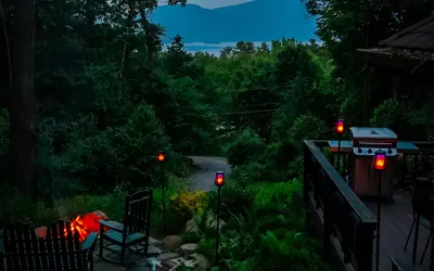 Lakeview Lodge|Hot Tub|9 Beds|Pet Friendly|Dock Slip|Lake Views|