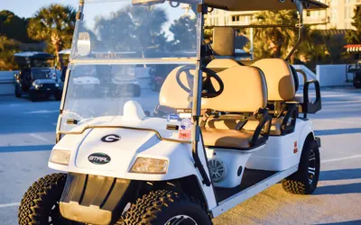 Directly on Beach ~ 6 Seat Golf Cart ~ Tropical Pool Deck ~ Tiki Bar ~ Stunning