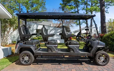 Golf Cart Incl'd*Grill*Pet Friendly*Extra Large Patio*Pool Access* Cart To Beach