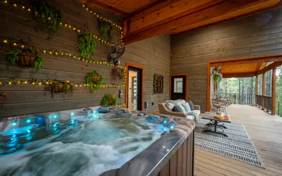 Your New Favorite Place + Private Outdoor Oasis + Disc Golf + Firewood Provided