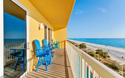 Gorgeous Oceanfront Condo! Includes Local Attraction Tickets!