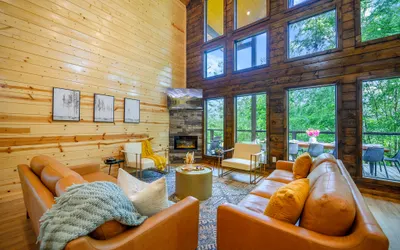 Sunset Views + Close to Attractions + Oversized Deck + Firewood Provided