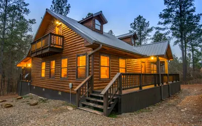 A Cozy Cabin Escape Just Minutes from Broken Bow’s Best