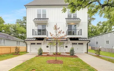 Hot Tub • Game Room • Rooftop Fire Pit • Uptown