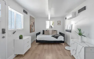 Private In-Law Suite w/ Kitchenette & Bath